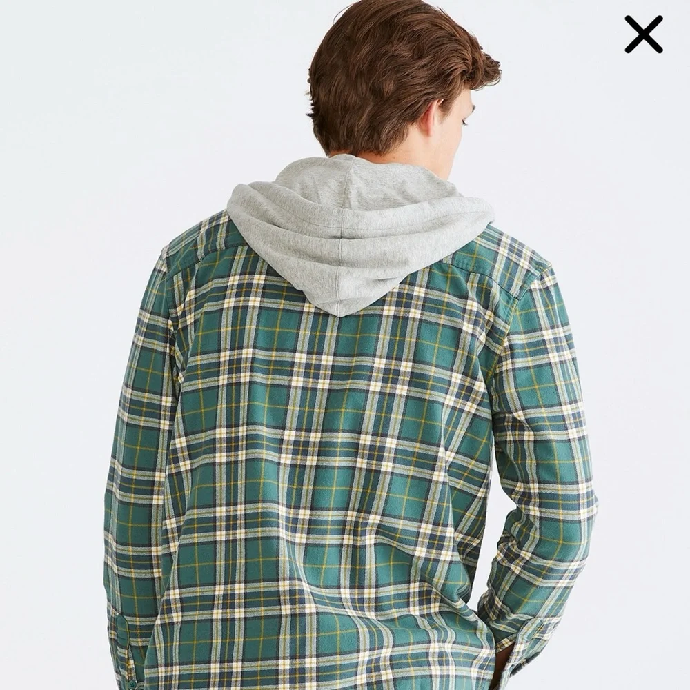 Aeropostale Long Sleeve Plaid Hooded Flannel Shirt Size M